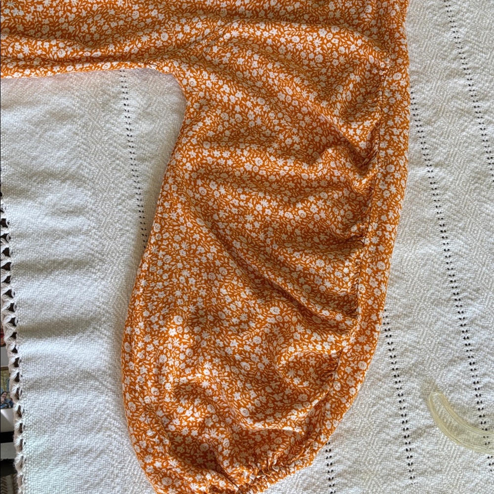 Anthropologie Orange Floral blouse
Come from smoke free / pet free home . - Picture 5 of 8